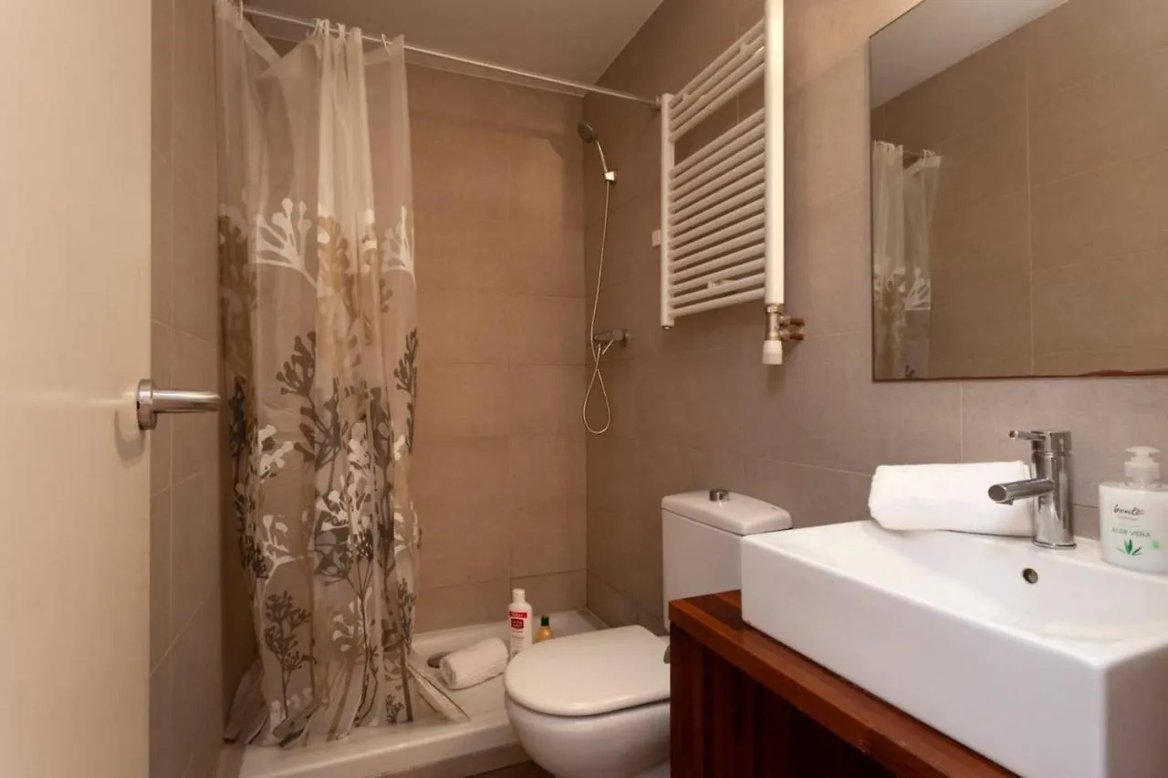 Centric 2 Bedroom Apartment With A Private Lovely Terrace برشلونة